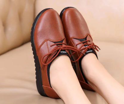 Women's Work Shoes, Flat Black Leather Shoes